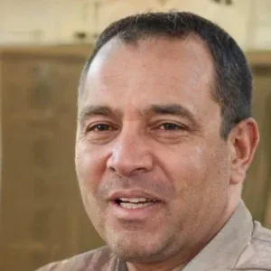 Frank R., 58