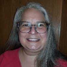 Lori H., 61